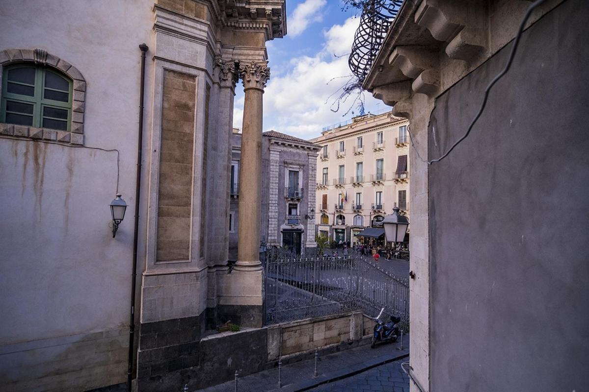 Charme Catania Central Suites Kültér fotó