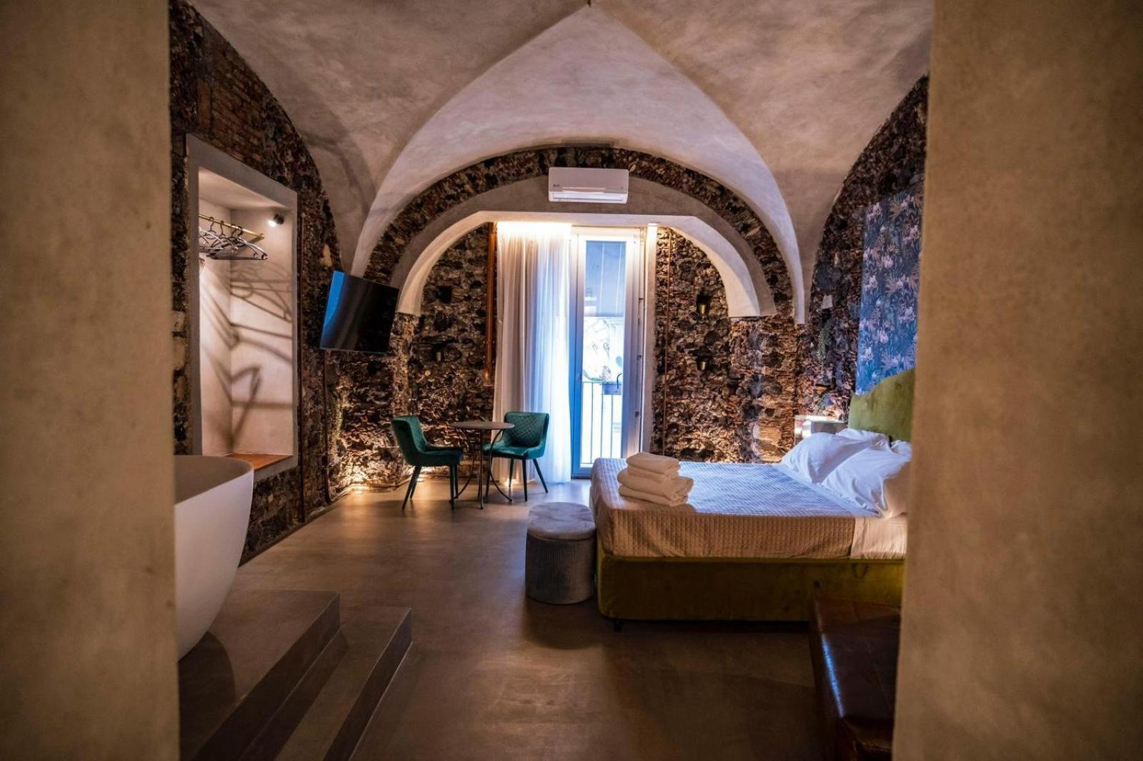 Charme Catania Central Suites Kültér fotó